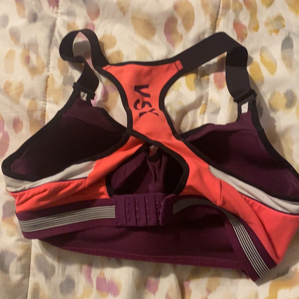 VSX - Picture 2 of 3